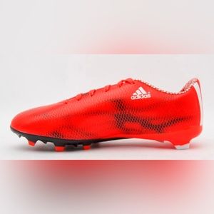 AdidasF10 firm ground soccer cleats